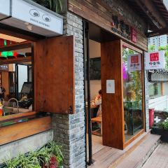 慈记外婆桥·小食店(山城巷店) User Photo