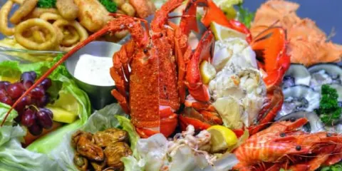 Maisie's Seafood and Steakhouse