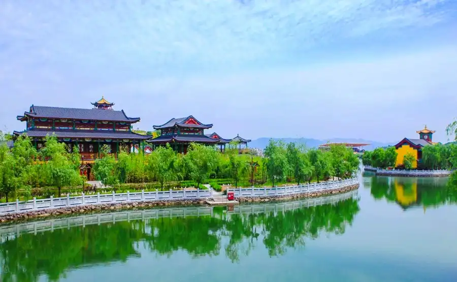 Các khách sạn gần The New Yuanmingyuan