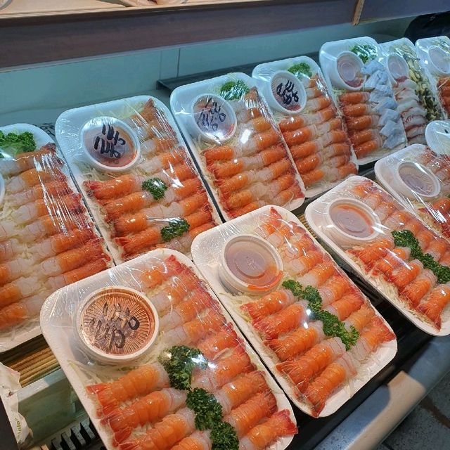 신선한 회가 동문시장에서는 만원?