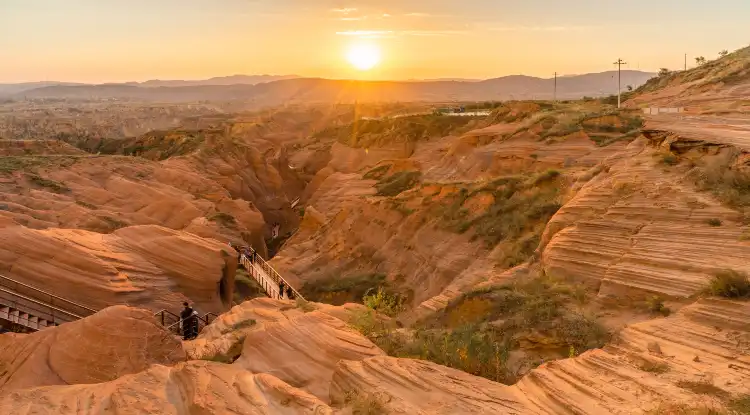 Hotels near Yulin Sports Center