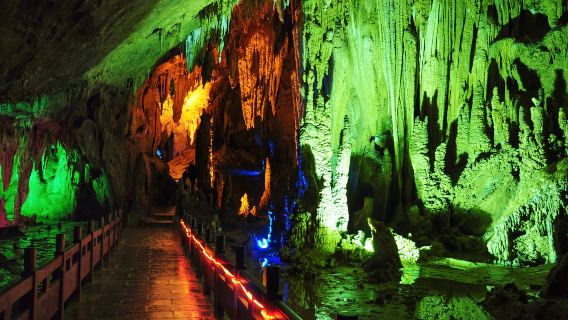 奇梁洞+竹山苗寨一日遊【精緻小團/溶洞奇觀一價全含無自費】