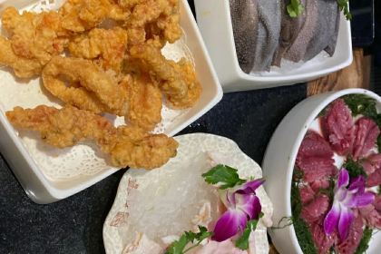 Hanshijiangxiancaitu Hot Pot (hongguang)