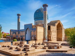 Voli diretti per Samarcanda