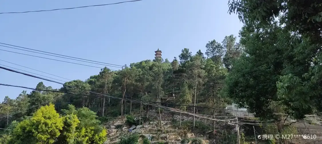 Hotels near Luofu Twin Towers
