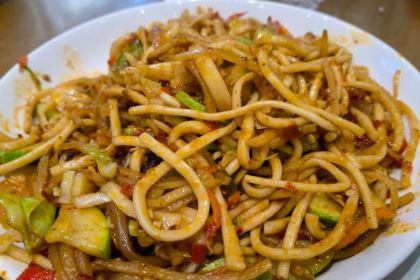 Mogouyan Traditional Brand Beef Noodles