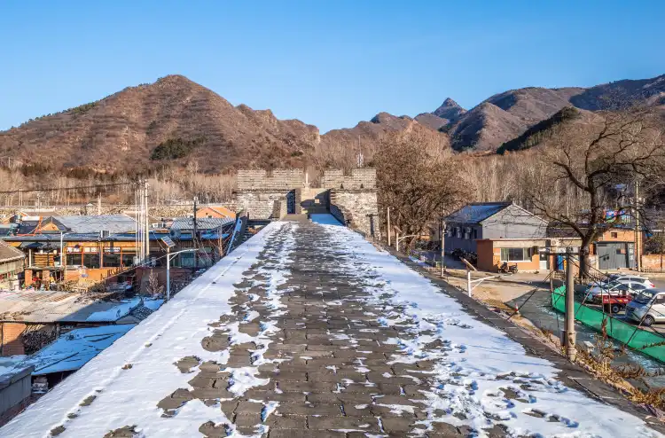 Hotels near Yao Bridge Gubao