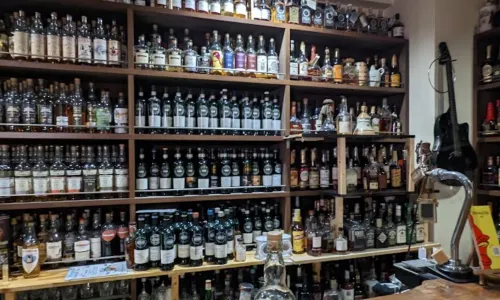 Bar Kitchen