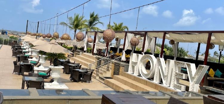 Honey Beach Club