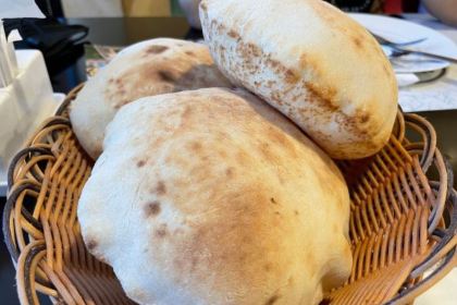 Zahrat Lebnan Muroor