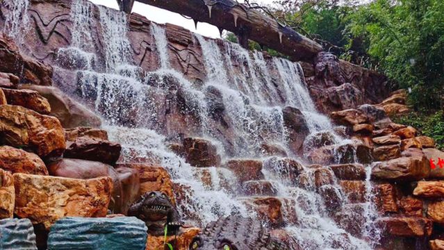 Gu Long Xia Grand Waterfall Group