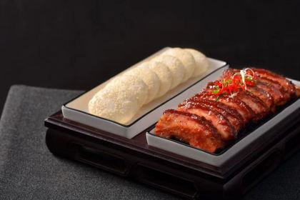 CHINSHOW porcelain feast