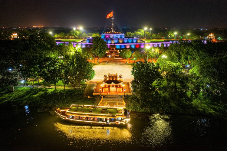 Điểm vui chơi về đêm Phổ Biến Tại Huế