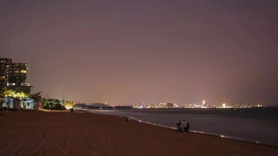 Jinting Bay Beach