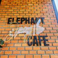 Elephant Jungle Cafe คาเฟ่น้องช้าง