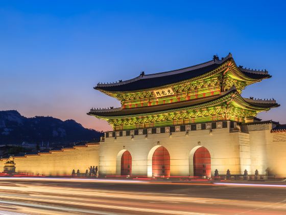 Gwanghwamun Square