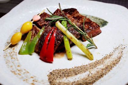 兄弟船精致日料(房湖公园店)