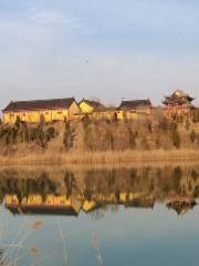 Riyuehu Fengjingqu-Yongcheng Foguang Temple