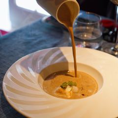 LUNETTE BY AMANDA 여행 사진