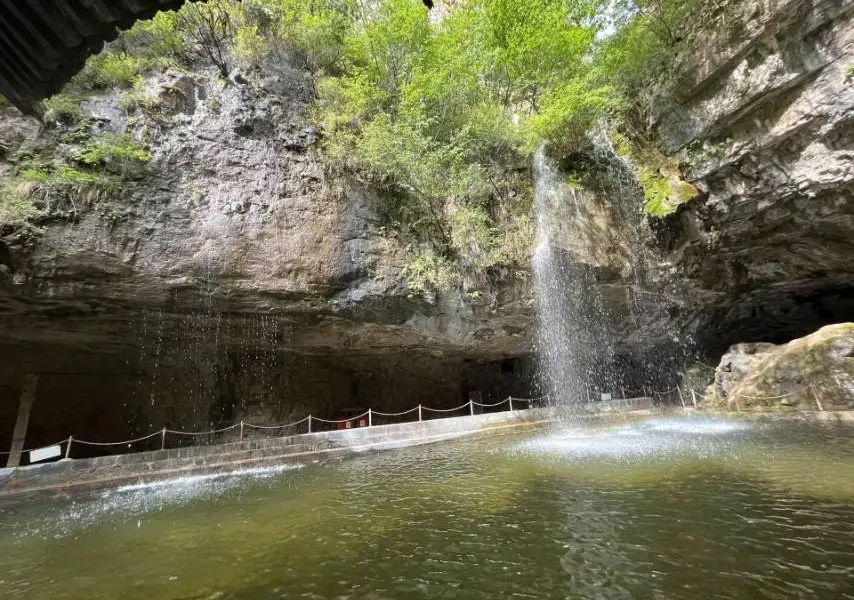 Cang Mountain Scenic Area