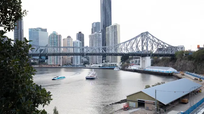 Howard Smith Wharves