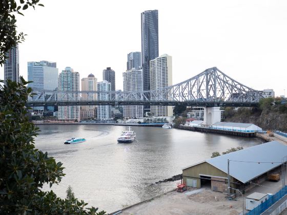 Howard Smith Wharves