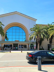 Regal UA Laguna Village