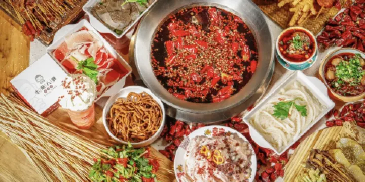 牛華八婆火鍋串串（託克遜店）