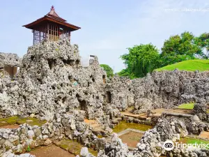 Sunyaragi Cave Park
