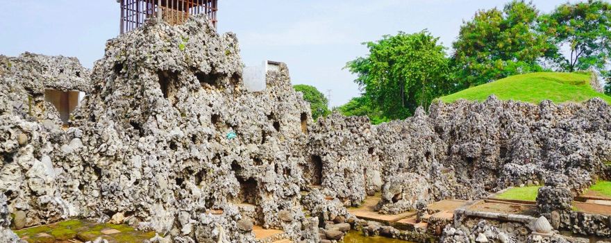 Sunyaragi Cave Park
