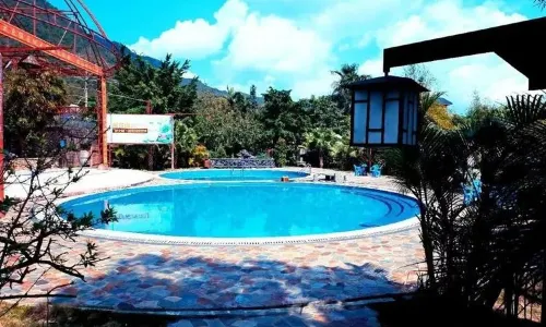 Shanwei Lianhua Mountain Hot Spring Resort