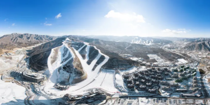 翠雲山銀河滑雪場