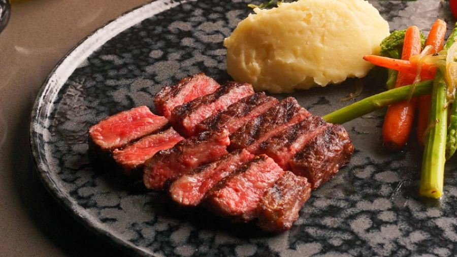 Sam’s Steaks & Grill