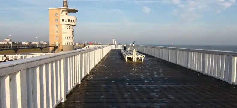 โรงแรมในคุกซ์ฮาเฟน