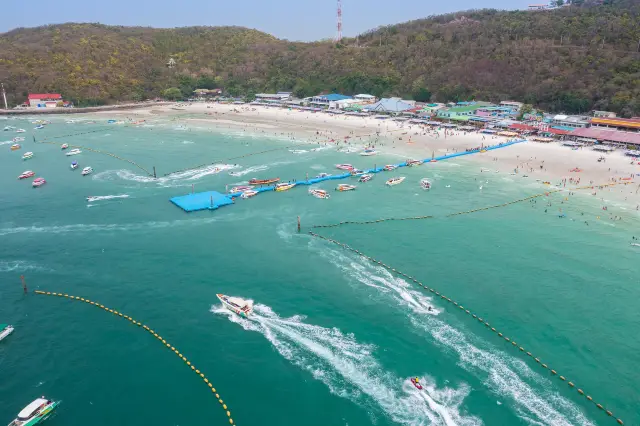 芭達雅海灘休閒