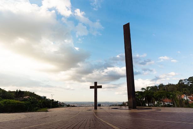 Praça Governador Israel Pinheiro (Praça do Papa)