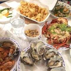 Coast Seafood Restaurant & Bar 여행 사진
