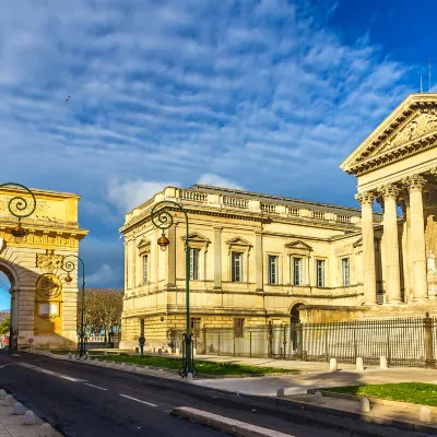 Hotels near Arc de Triomphe