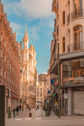 Vé máy bay Brussels Buôn Ma Thuột