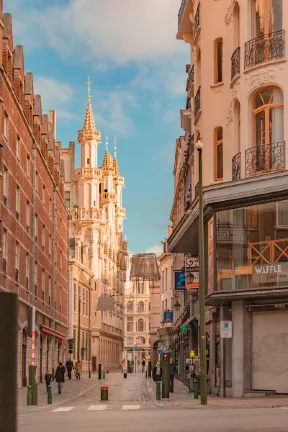 Hotels near The Roy's tours- Brussels food & beer tours