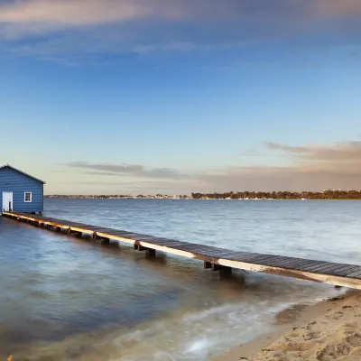 Отели рядом с достопримечательностью «»