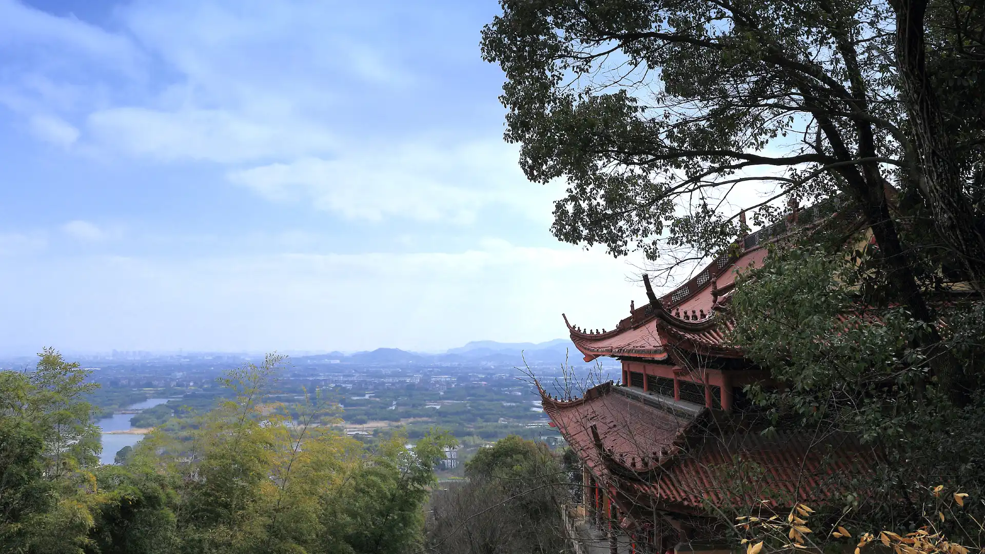 防風山周辺のホテル