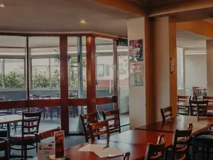 Northside Hotel Albury  BAR&BISTRO