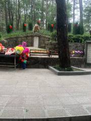 毛澤東雙親墓