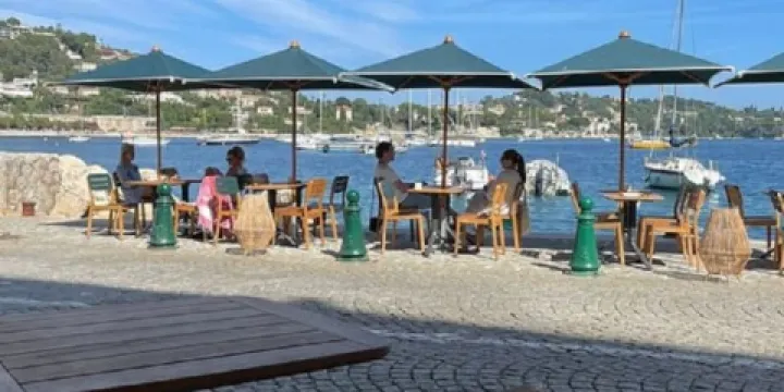 Dry Restaurant & Cocktail Bar