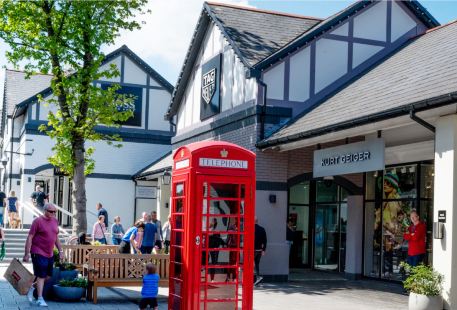 Designer Outlet Cheshire Oaks