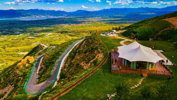 ban shan yun ding du jia qu