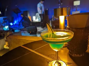 Moment's Notice Jazz Club