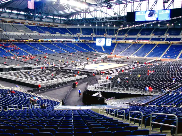 Hotels near Ford Field
