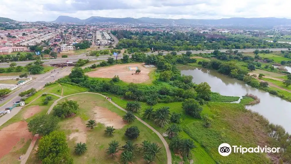 Hotels near Jabi Lake